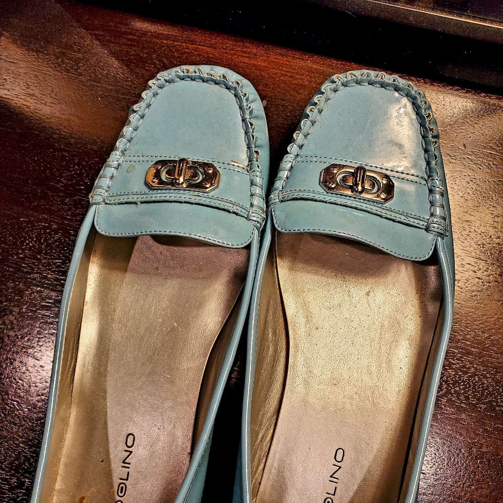 Bandolino Sky Blue Flats Size 10